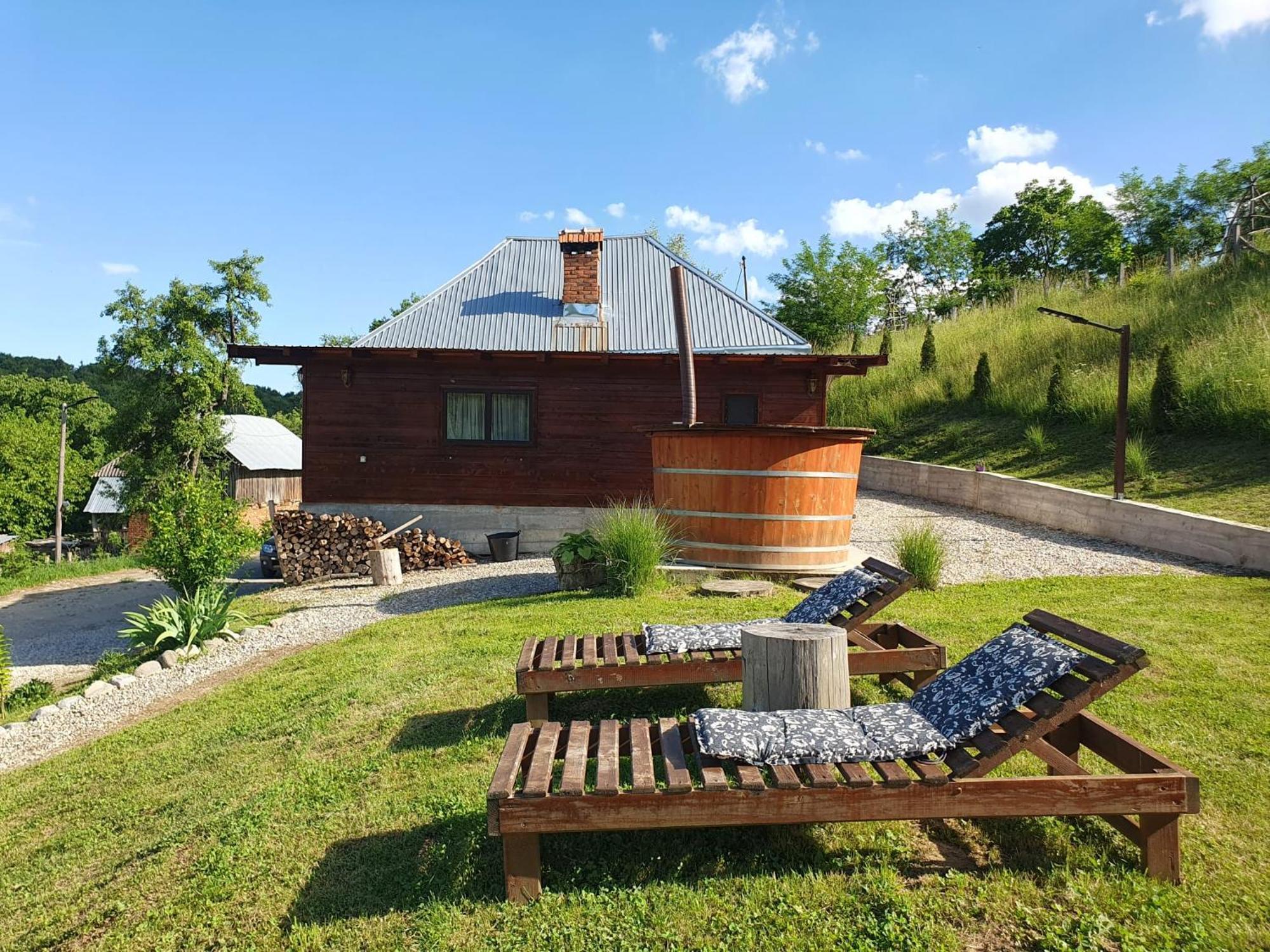 Cabana Valea Lui Mas Robaia Exterior foto