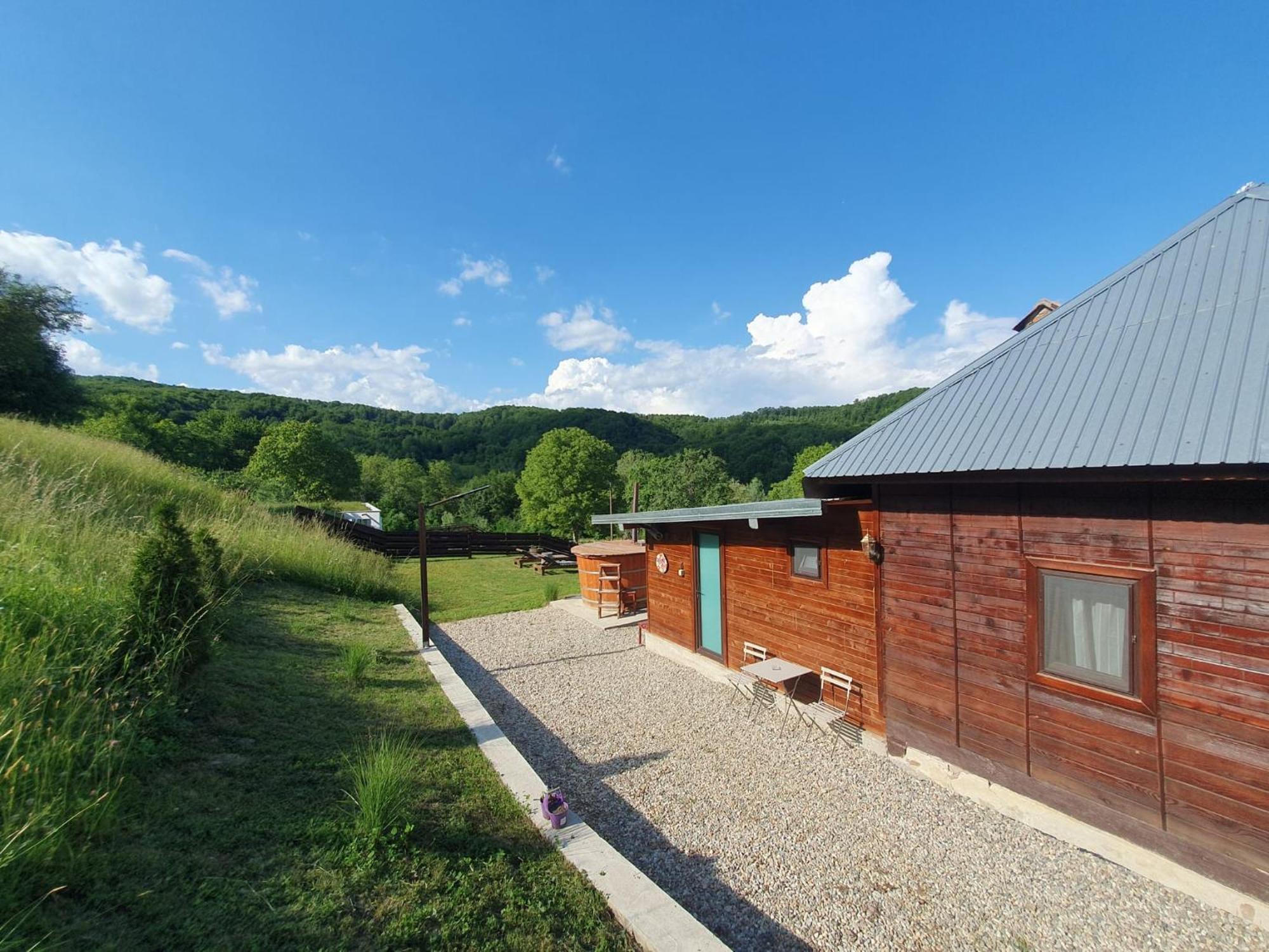 Cabana Valea Lui Mas Robaia Exterior foto